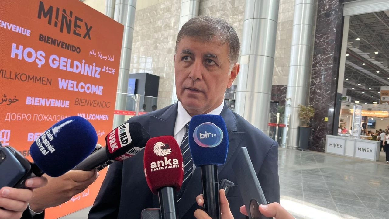 İzmir’de yürütülen kooperatif soruşturması kapsamında Şenol Aslanoğlu, Tunç Soyer ve