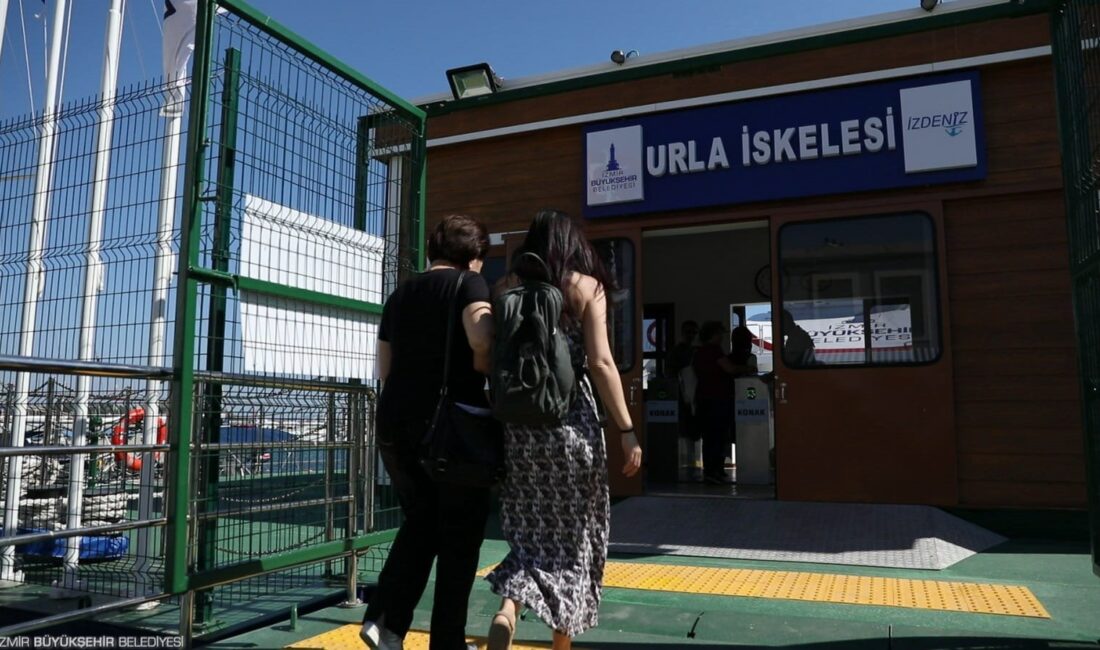 İZDENİZ’in yaz seferlerine yoğun ilgi: Urla ve Mordoğan’a 24 bin yolcu taşındı İzmir Büyükşehir Belediyesi’nin deniz ulaşım şirketi İZDENİZ AŞ’nin yaz boyunca