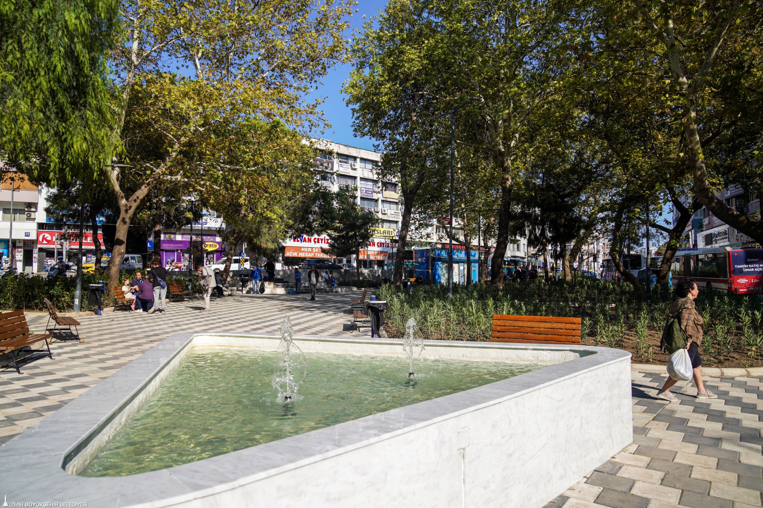 İzmir Büyükşehir Belediyesi, Buca’da Şirinyer Beyazıt Aykut Parkı’nı baştan sona