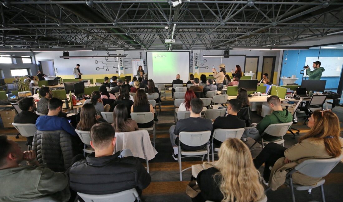 Karşıyaka Belediyesi Kolektif Girişimcilik Merkezi, Celal Bayar Üniversitesi’nde düzenlenen “Enerji