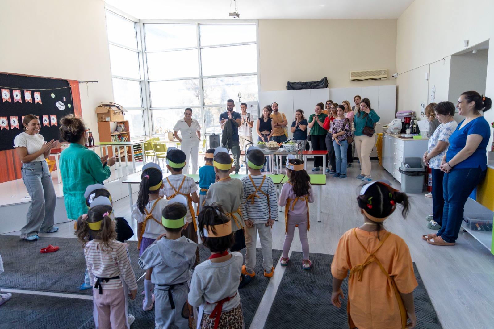 Karşıyaka Belediyesi ile Pi Gençlik Derneği iş birliğiyle hayata geçirilen