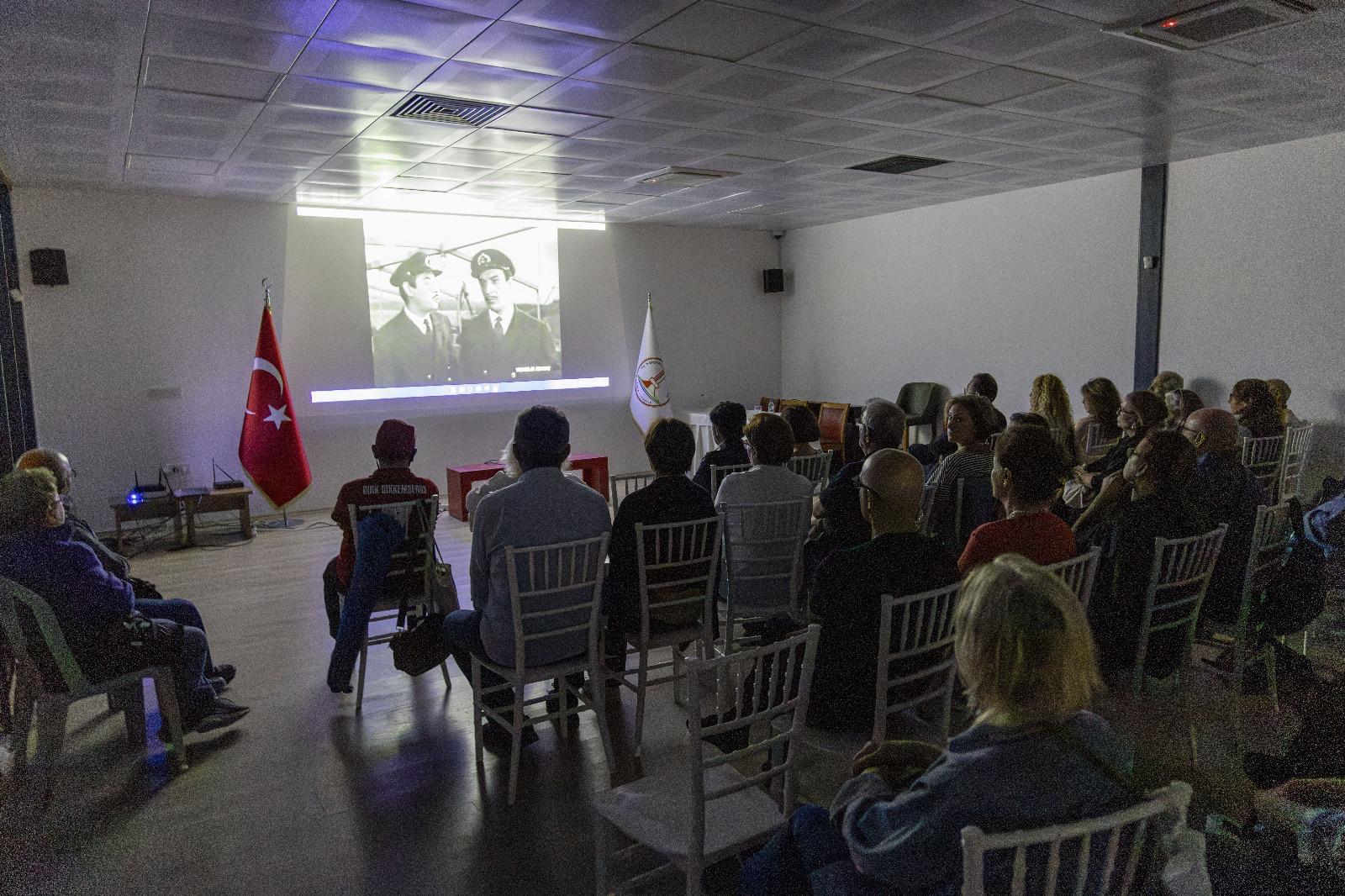 Karşıyaka Belediyesi’nin 2025’i ‘Attilâ İlhan Vefa Yılı’ ilan etmesiyle bir