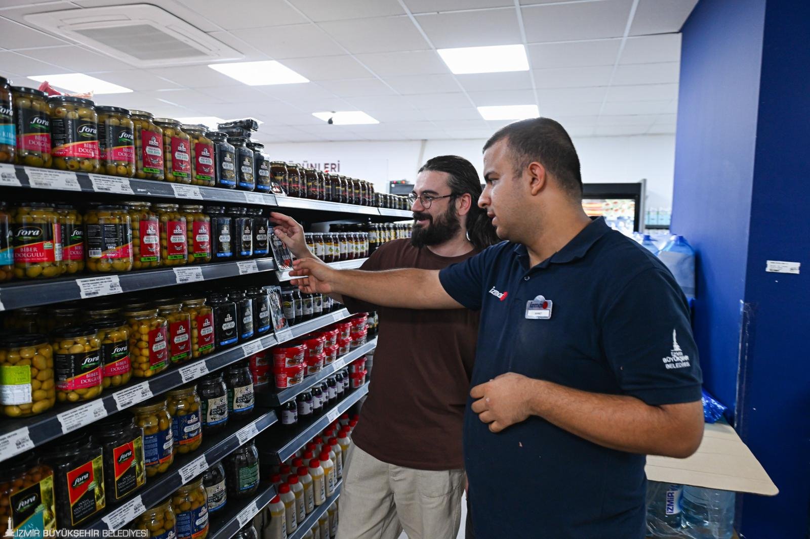 İzmir Büyükşehir Belediyesi’nin nöroçeşitli bireylerin iş hayatına katılımını desteklemek için