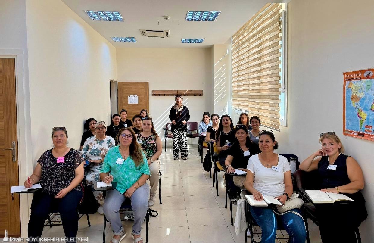 İzmir Büyükşehir Belediyesi’nin kadınların sosyal ve ekonomik yaşamda güçlenmesine katkı