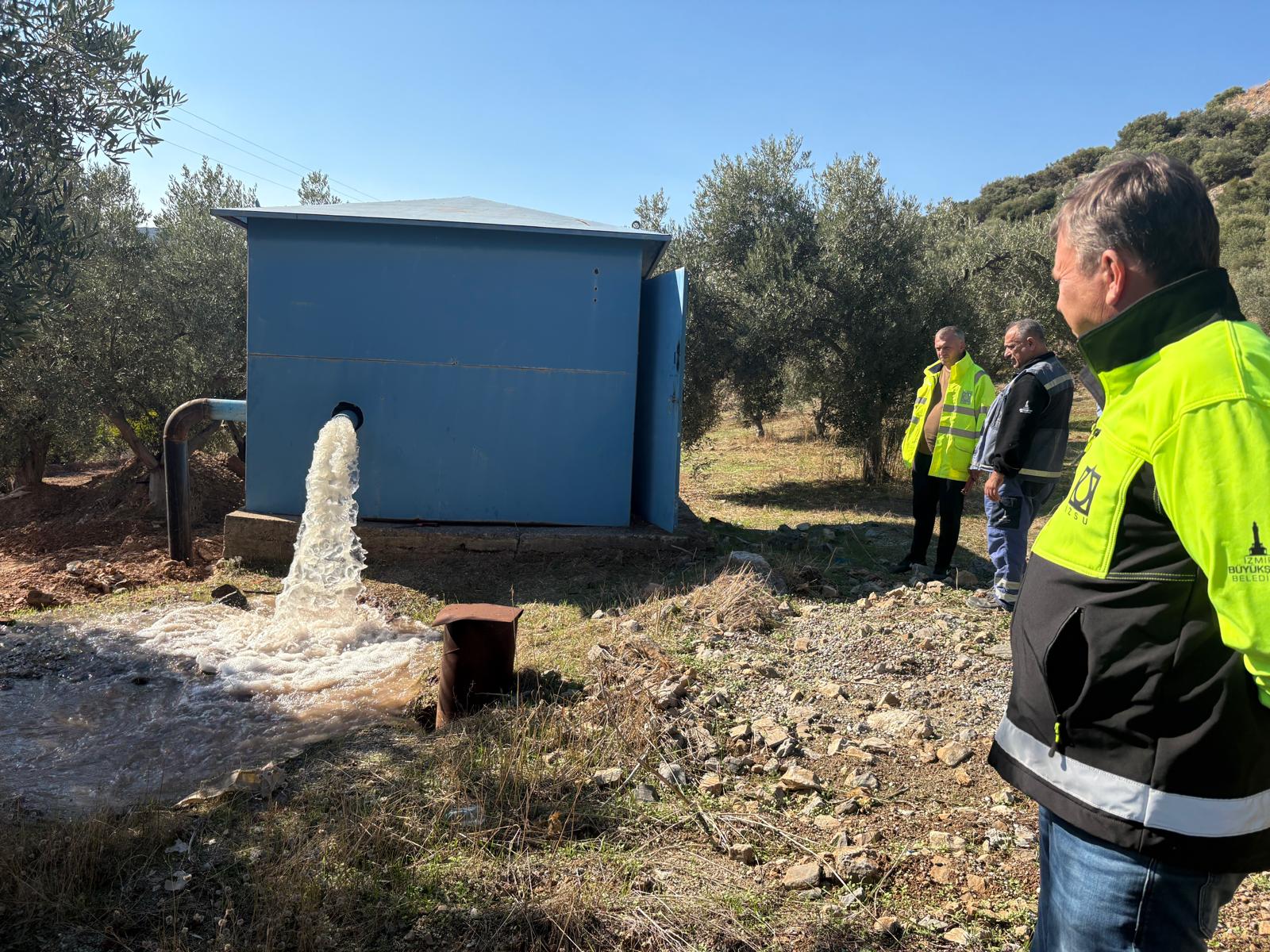 Efes Selçuk’un uzun süredir beklediği içme suyu hattı tamamlandı. İZSU