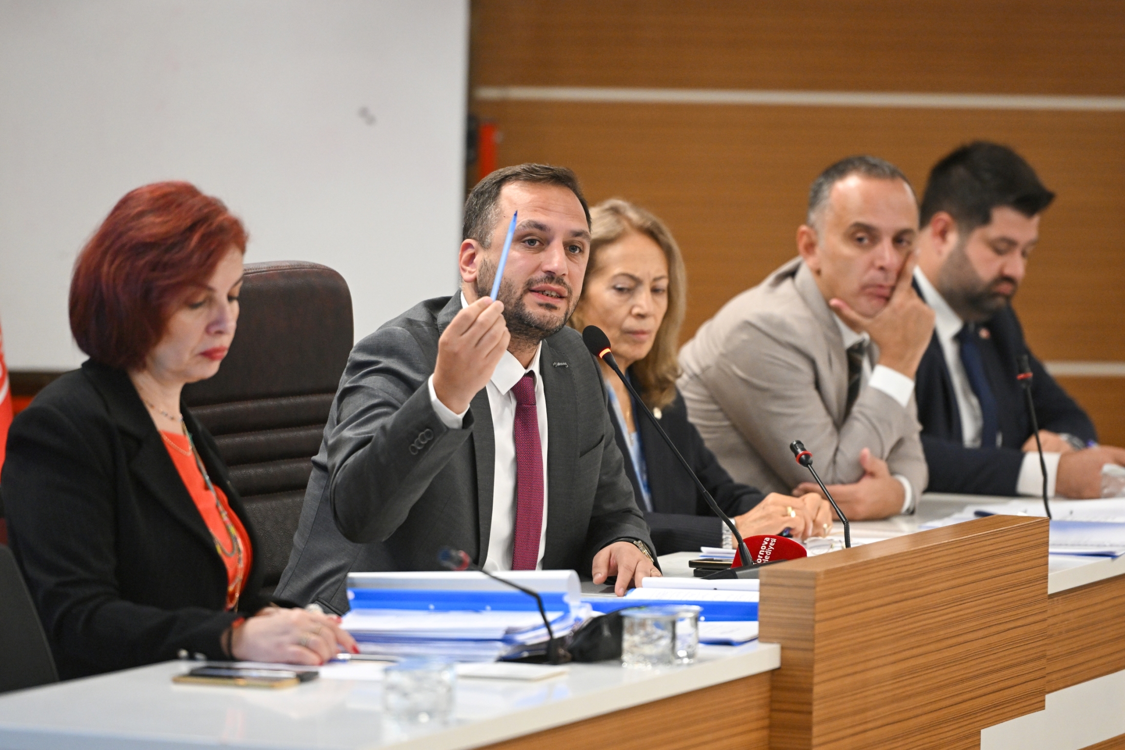 Bornova Belediyesi’nin 2026 yılı bütçesi 7,5 milyar TL olarak onaylandı.