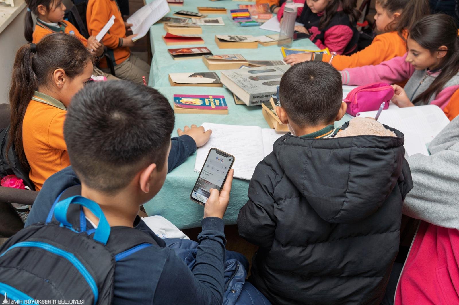 İzmir Büyükşehir Belediyesi, WizmirNET’le 79 köyde ücretsiz internet erişimi sağlayarak