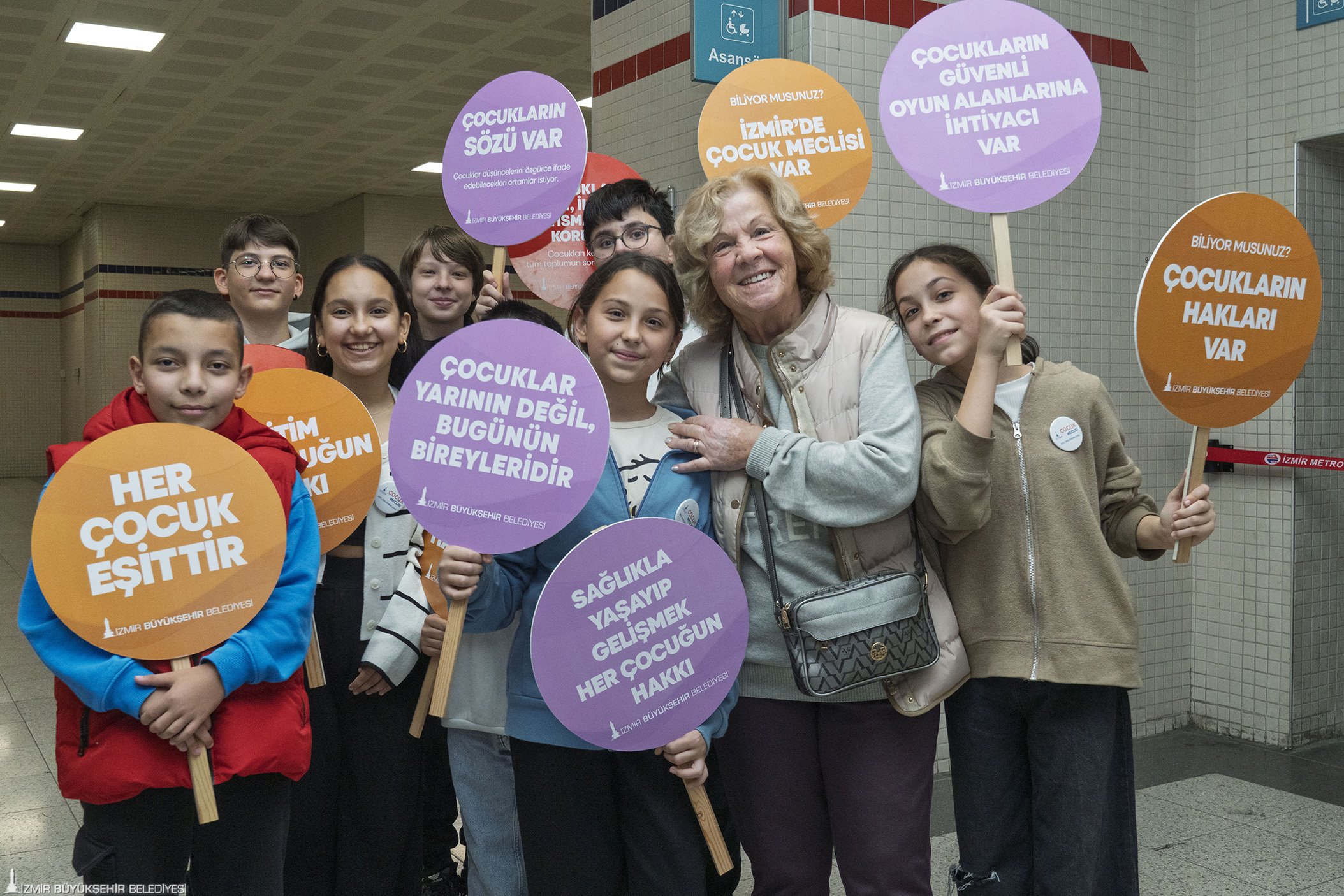 İzmir Büyükşehir Belediyesi, 20 Kasım Dünya Çocuk Hakları Günü kapsamında