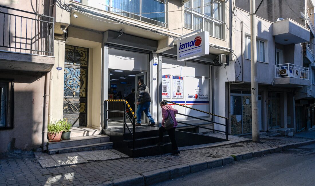 15. şube açıldı: İzmir Büyükşehir’den Gültepe’ye İZMAR mağazası İzmir Büyükşehir Belediyesi’nin tanzim satış mağazaları İZMAR 15’inci şubesini Konak