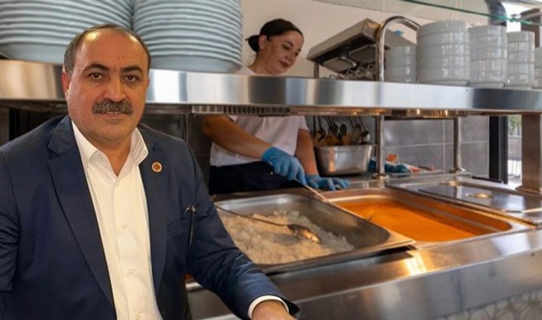 İstanbul’daki zehirlenme olayı sonrası İzmir’de lokantacıların paket siparişleri yarı yarıya