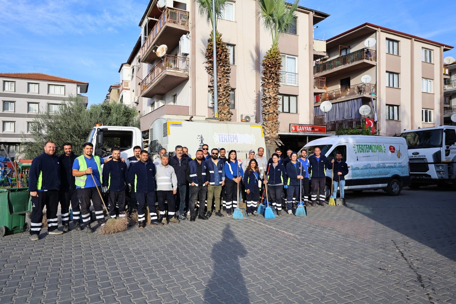 Efes Selçuk Belediyesi, İzmir Büyükşehir Belediyesi desteğiyle Cumhuriyet Mahallesi’nde kapsamlı