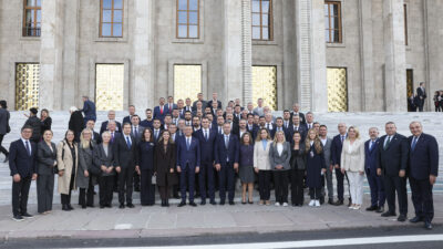 CHP İzmir yönetimi TBMM’de Grup Toplantısına katıldı, ardından Genel Başkan