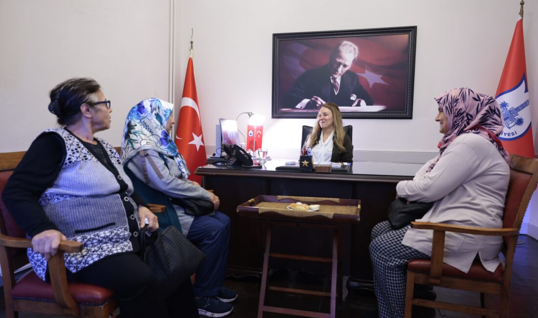 Konak Belediyesi’nin düzenlediği, katılımcı yerel yönetim anlayışını hayata geçiren Komşu