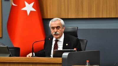 AKP’nin belediyelere yönelik yeni kanun teklifi hazırladığı öğrenildi. CHP’li İzmir