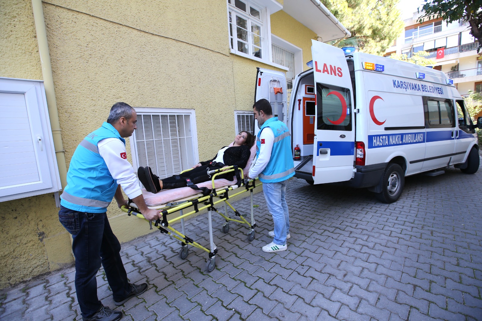 Karşıyaka Belediyesi’nin sağlık alanında hayata geçirdiği ücretsiz hizmetlerden son bir