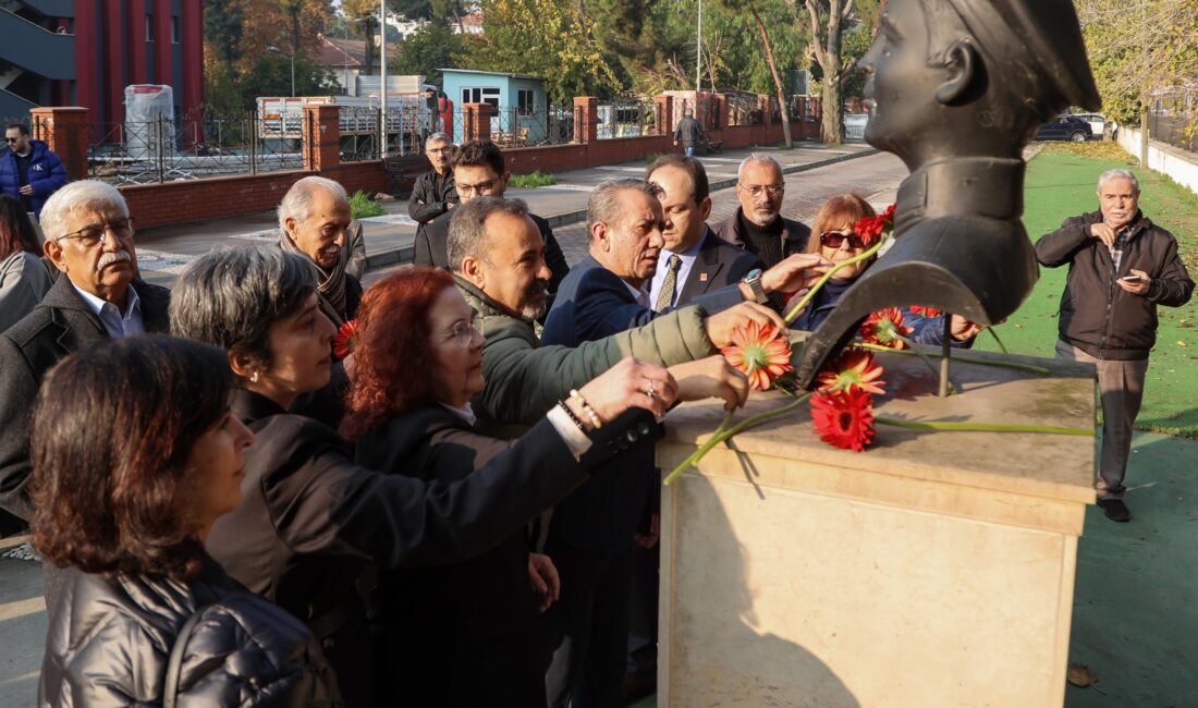 CHP Efeler İlçe Başkanlığı’nın anma programında konuşan Efeler Belediye Başkanı