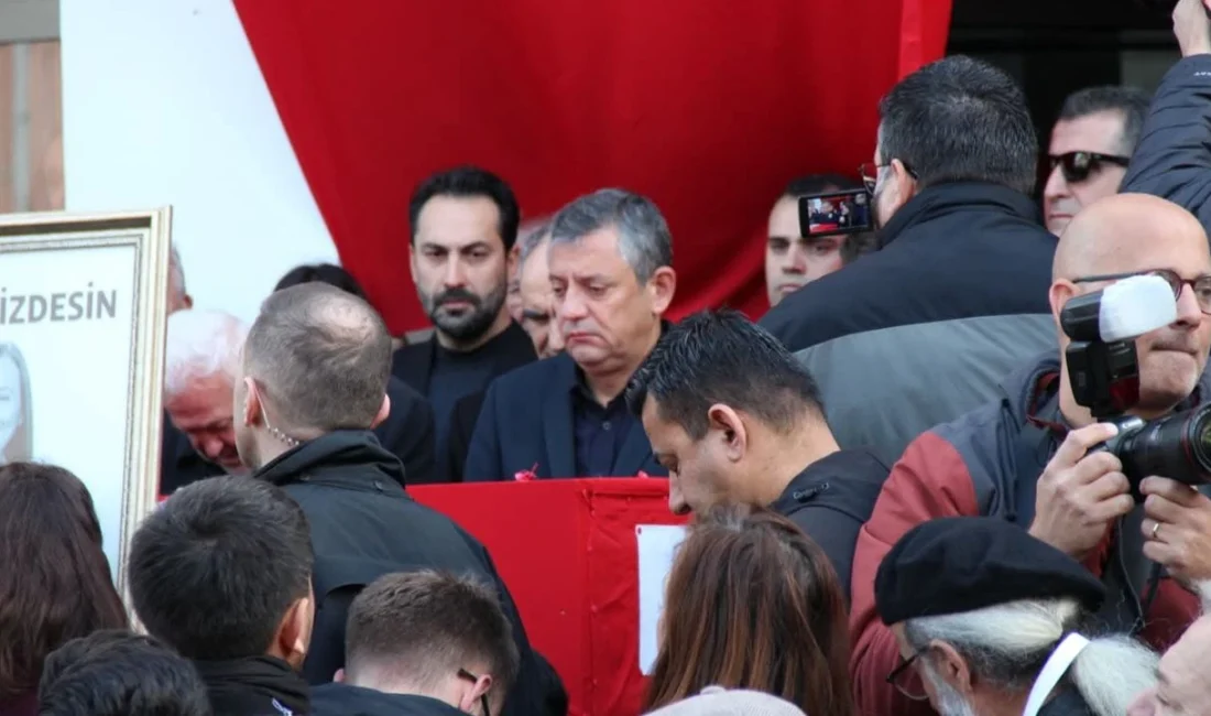 Manisa tarihinin ilk kadın belediye başkanı olan Şehzadeler Belediye Başkanı