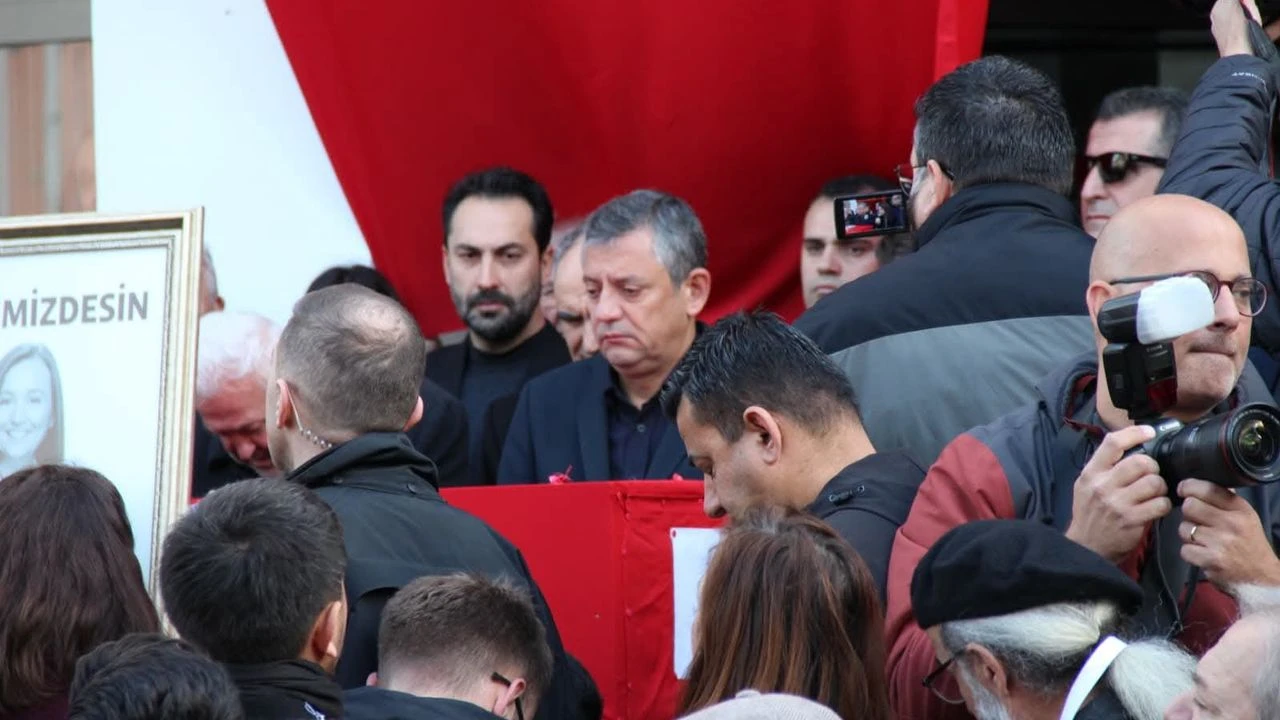Manisa tarihinin ilk kadın belediye başkanı olan Şehzadeler Belediye Başkanı