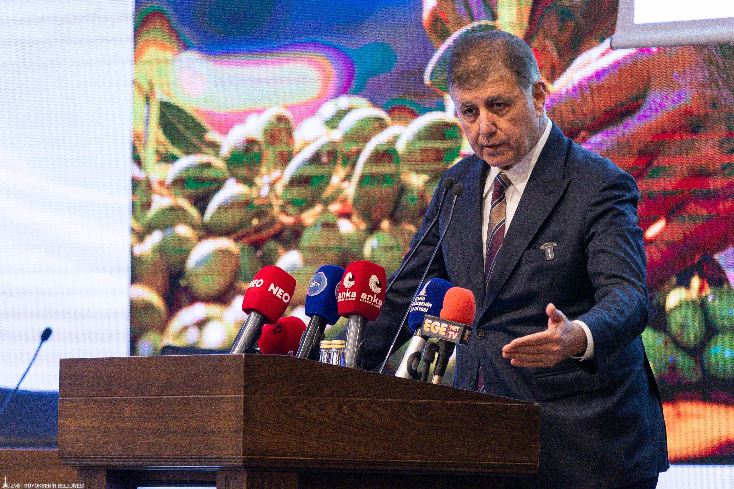 İzmir Büyükşehir Belediye Başkanı Dr. Cemil Tugay, İzmir Kooperatifçilik Buluşmaları’nda