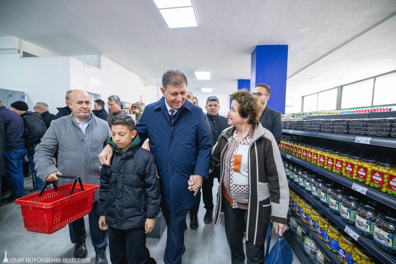 İzmir Büyükşehir Belediyesi’nin tanzim satış projesi İZMAR, Menemen ve Tire’de