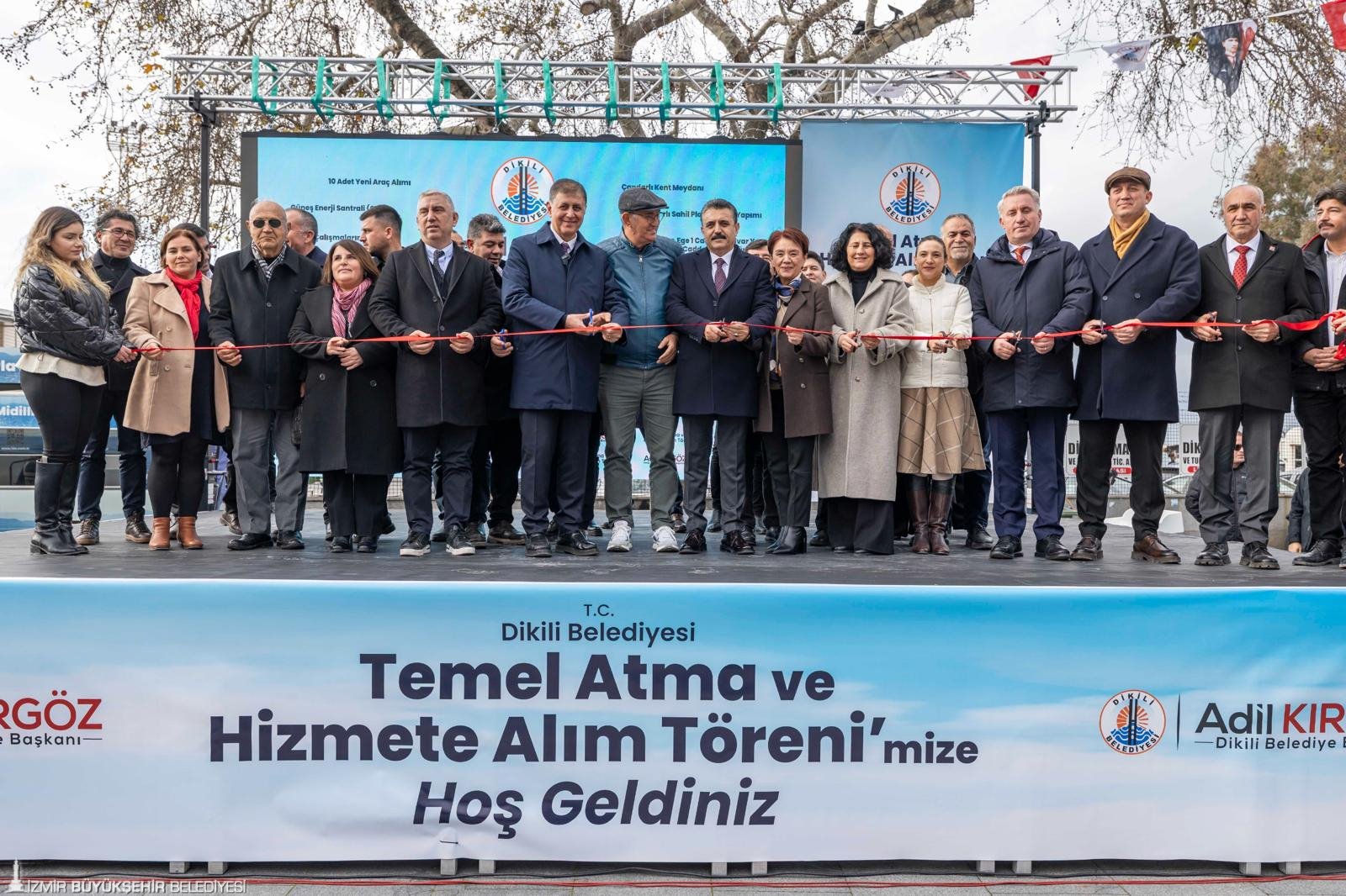 İzmir Büyükşehir Belediye Başkanı Cemil Tugay, Dikili’ye yeni otogar yapılacağını