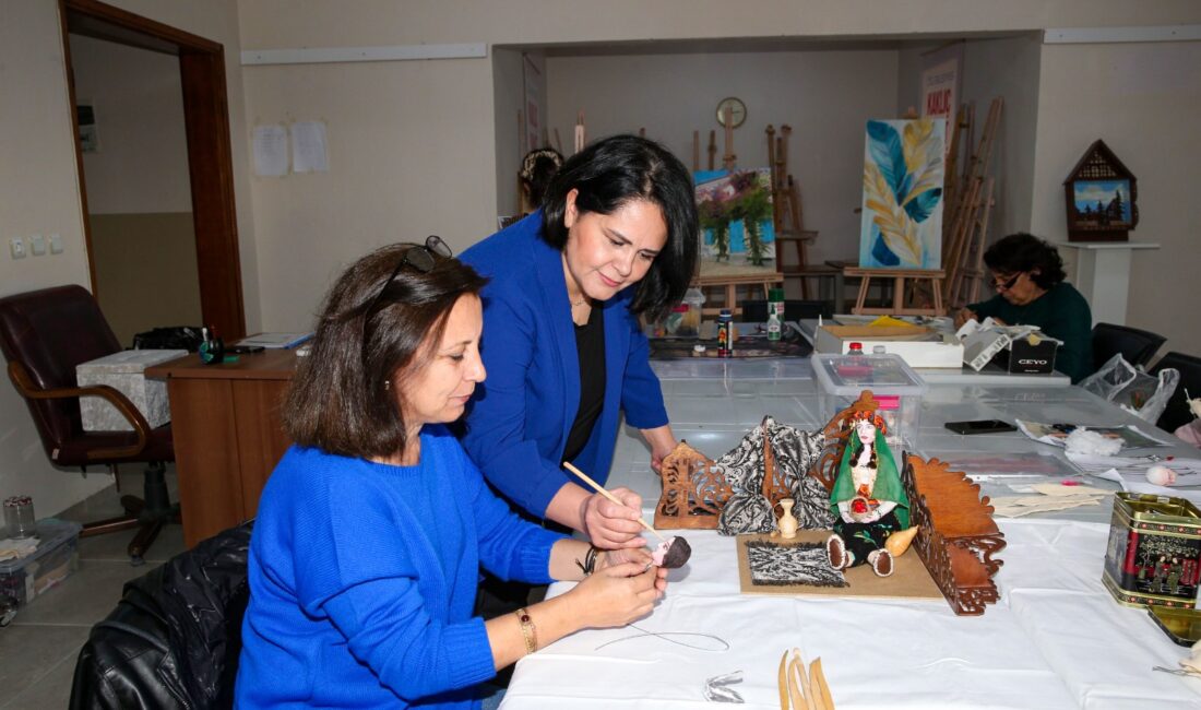 Çiğli Belediyesi Kaklıç Sanat Akademisi’nde verilen kitre bebek eğitimleri, hem