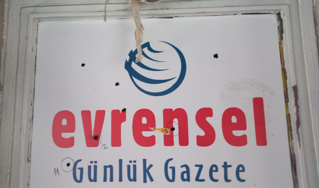 İzmir’de Evrensel Gazetesi’ne yönelik silahlı saldırının ikinci duruşmasında tutuklu sanık