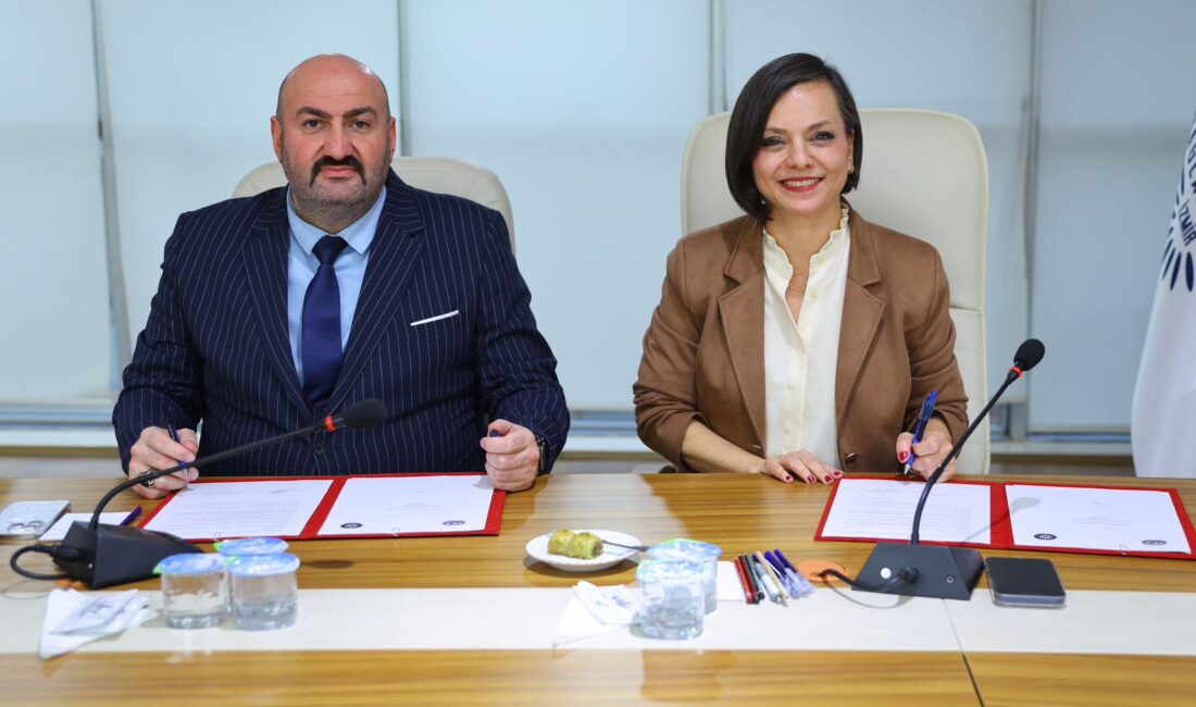 Karabağlar Belediyesi ile İzmir Fırıncılar Esnaf Odası iş birliğiyle sosyal