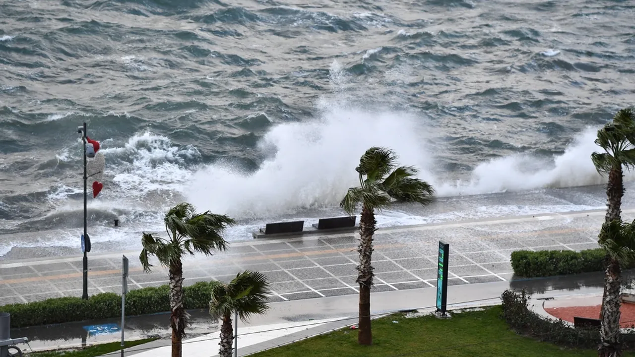 Meteoroloji, İzmir genelinde Cumartesi ve Pazar günü etkili olacak sağanak