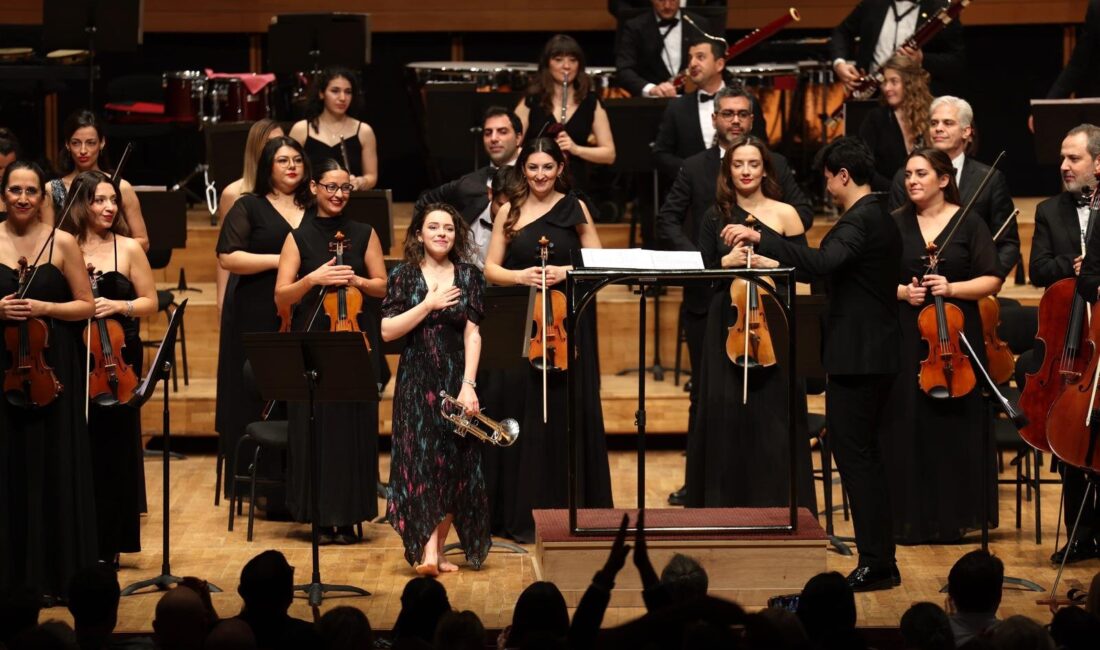 İzmir Oda Orkestrası, dünyaca ünlü trompet sanatçısı Lucienne Renaudin Vary