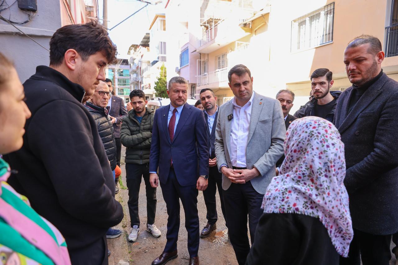 Şiddetli yağış sonrası selden etkilenen mahalleleri ziyaret eden Buca Belediye