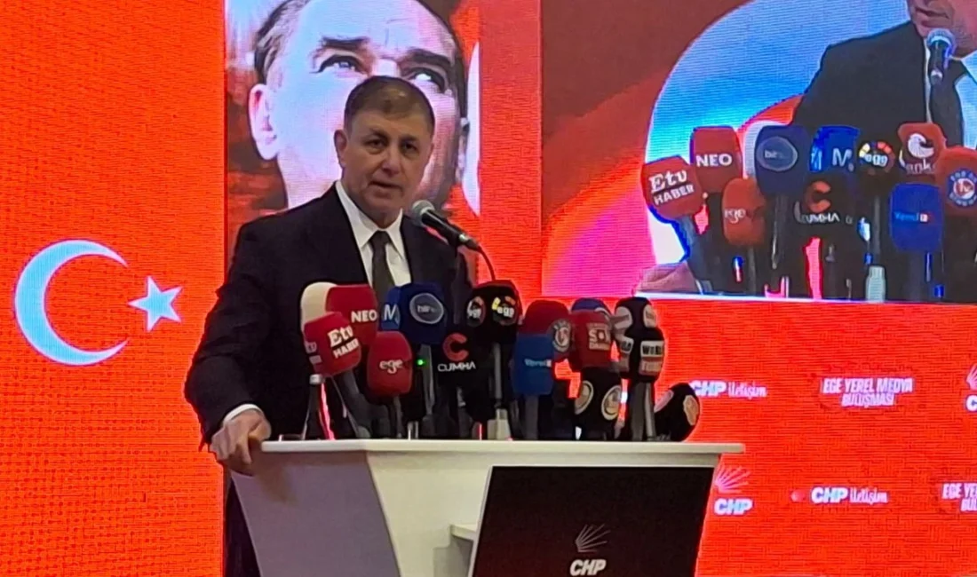 CHP’nin 10 Ocak Çalışan Gazeteciler Günü kapsamında İzmir’de düzenlediği Ege