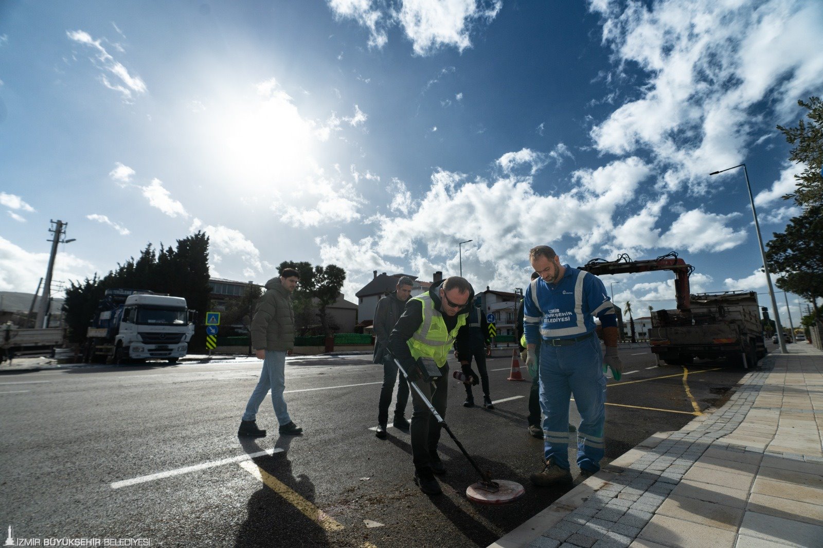 Perşembe günü İzmir genelinde etkili olması beklenen şiddetli yağış, kuvvetli