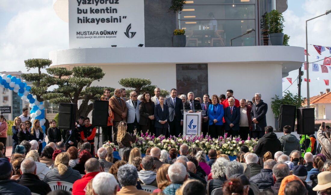 Güzelbahçe’de Güzmar ve Güzbel Port coşkulu törenle açıldı Güzelbahçe Belediyesi’nin sosyal belediyecilik projeleri Güzmar ve Güzbel Port, yoğun