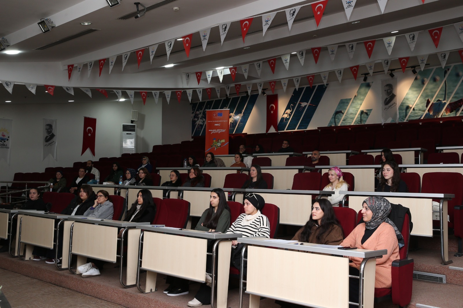 Çiğli Belediyesi’nin mesleki eğitim ve istihdama yönelik örnek projesi kapsamında