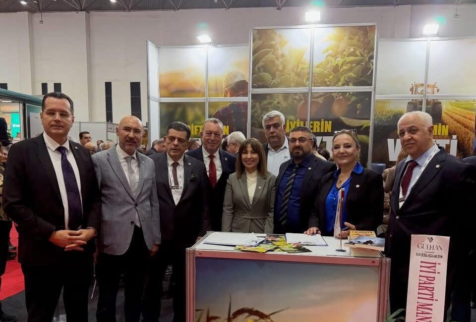 İYİ Parti İzmir İl Başkanlığı, Agroexpo İzmir Tarım Fuarı’nda stant