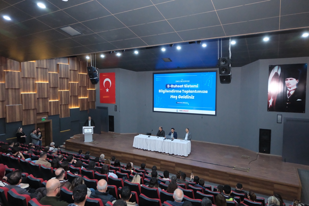 Dikili Belediyesi, Universe Online Başvuru ve Süreç Yönetim Sistemi’ni devreye