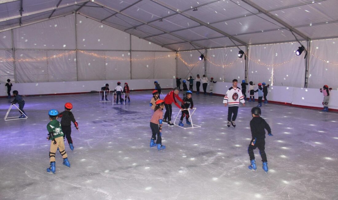 İzmir Büyükşehir Belediyesi’nin Okul Aile Birliği Destek Projesi kapsamında sosyal