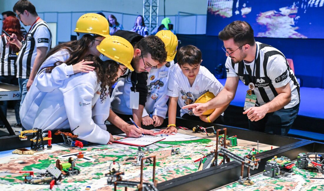 FIRST LEGO League Challenge’ın 22’nci sezonu İzmir Ortaokul Yerel Turnuvaları