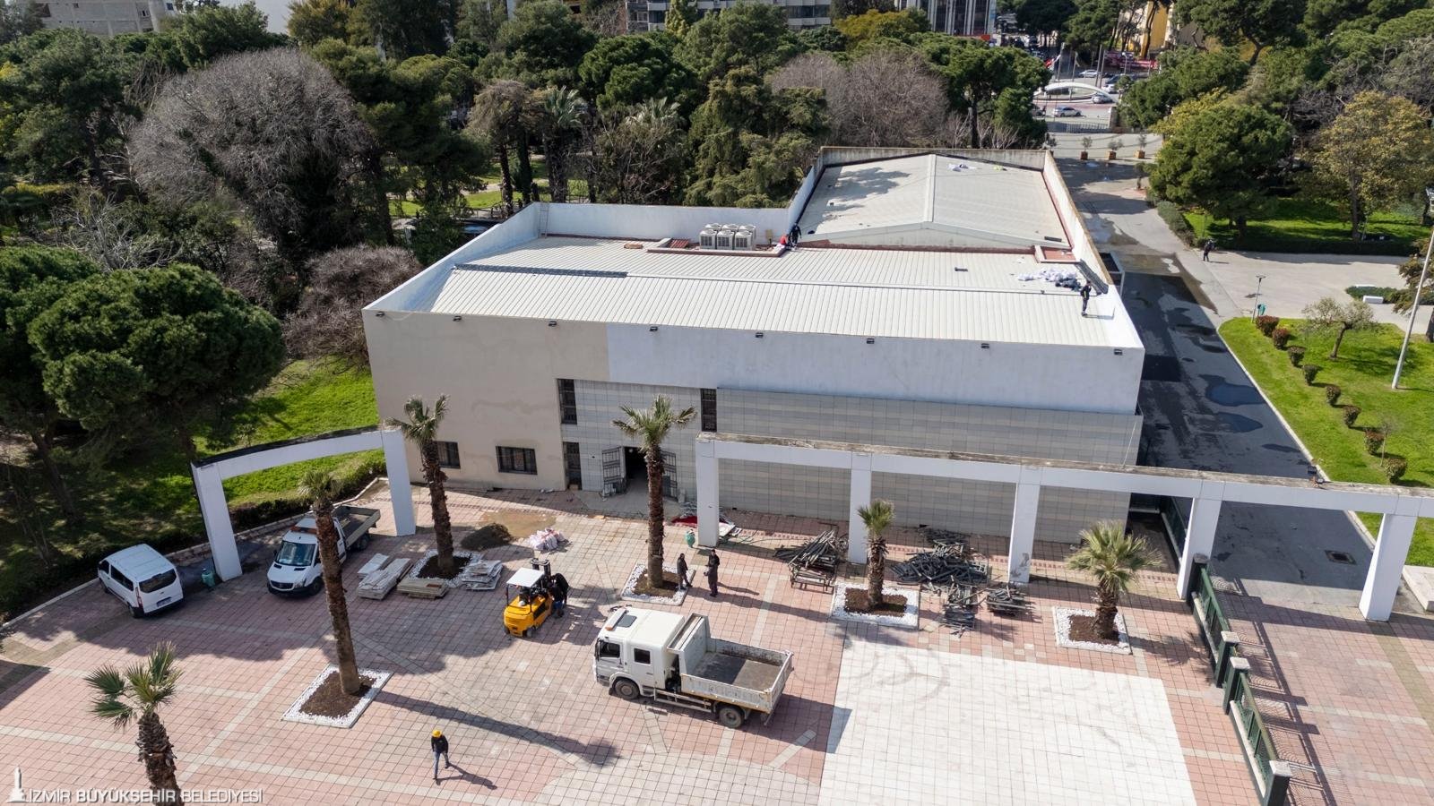 İzmir Büyükşehir Belediyesi, Kültürpark’ta 1.500 metrekarelik yeni kütüphaneyi nisan ayında