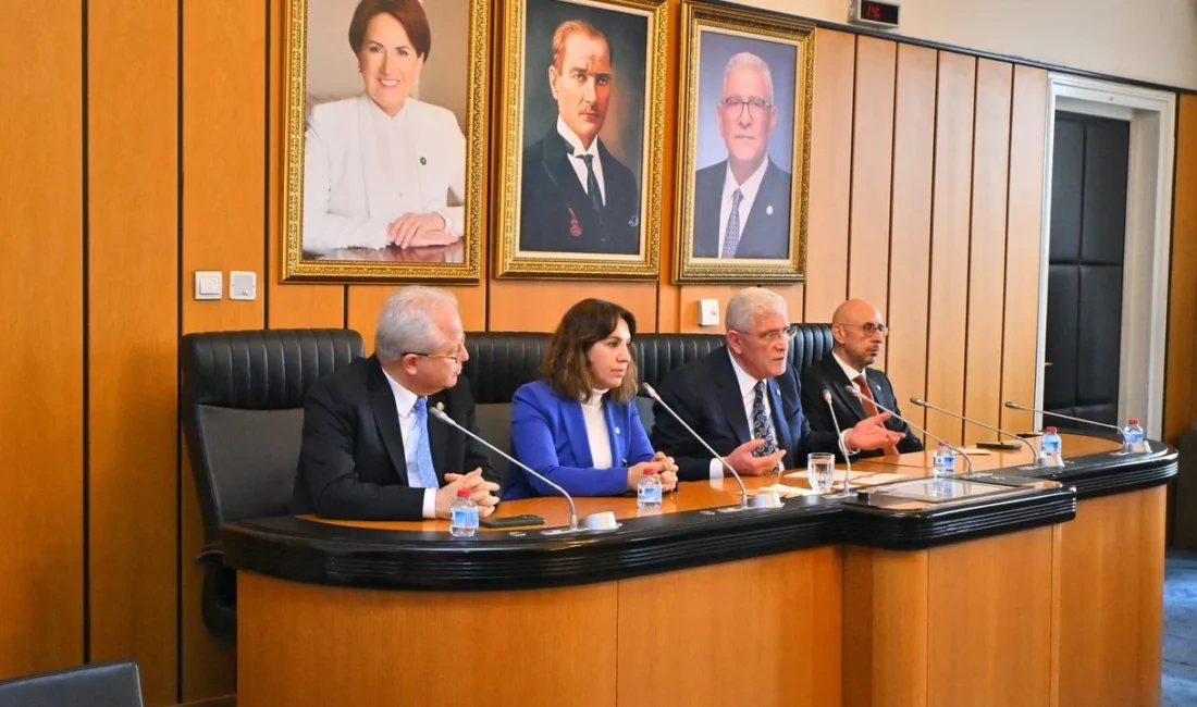 İYİ Parti İzmir İl Başkanı Ülkü Doğan, Genel Başkan Müsavat