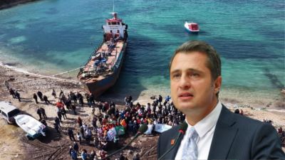 CHP İzmir Milletvekili Deniz Yücel, Urla Demircili Koyu’ndaki hurda geminin