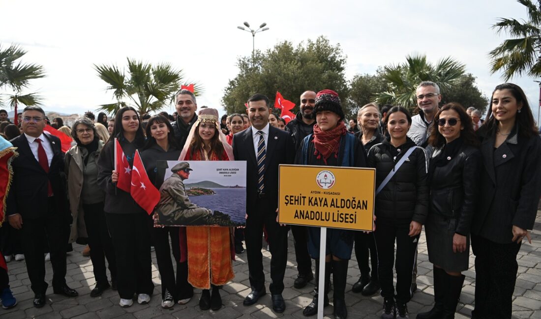Türkiye Cumhuriyeti’nin kurucusu Gazi Mustafa Kemal Atatürk’ün Kuşadası’na gelişinin 102’nci
