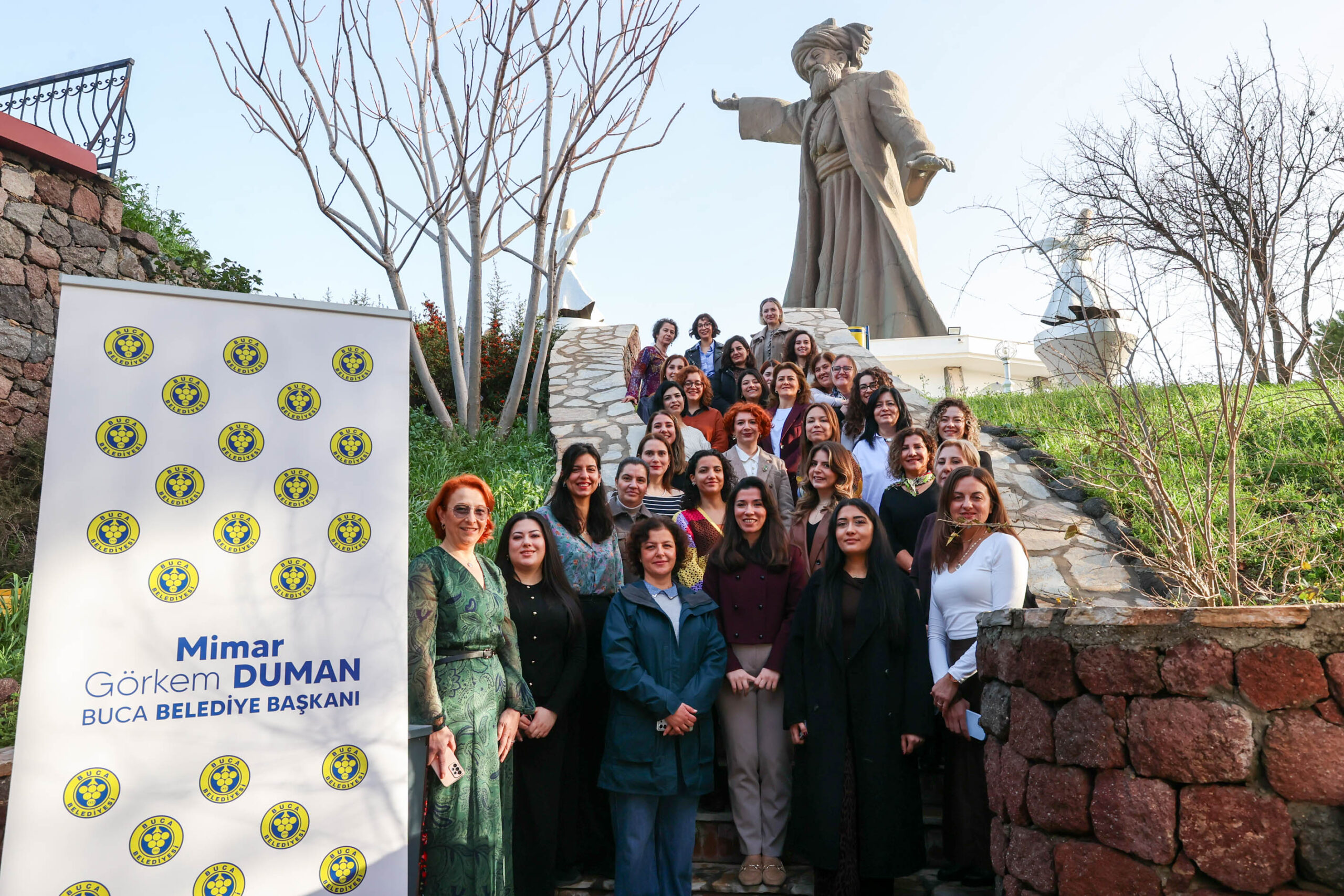 Buca Belediyesi’nin ev sahipliğinde düzenlenen toplantıda, kadın danışma merkezleri yerel