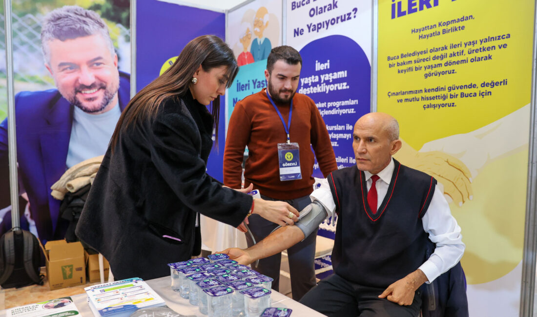 Buca’da ileri yaş vizyonu: Sağlıklı yaş alma fuarında standa yoğun ilgi Buca Belediyesi, PAL EXPOCARE Yaşlı Bakım ve Sağlıklı Yaş Alma