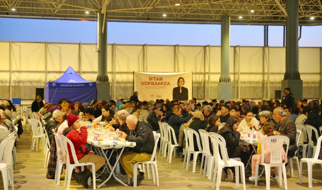 Karabağlar Belediyesi, Ramazan ayı boyunca ilçenin farklı mahallelerinde kuracağı iftar