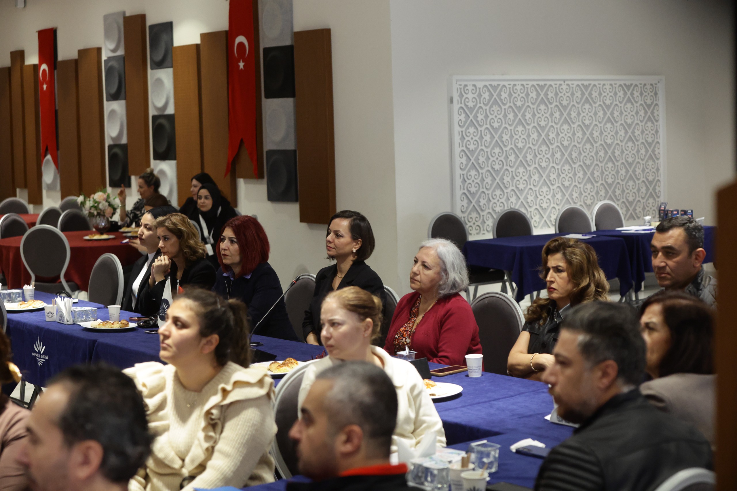 Karabağlar Belediyesi, Yerel Eşitlik Eylem Planı kapsamında dış paydaş toplantısı