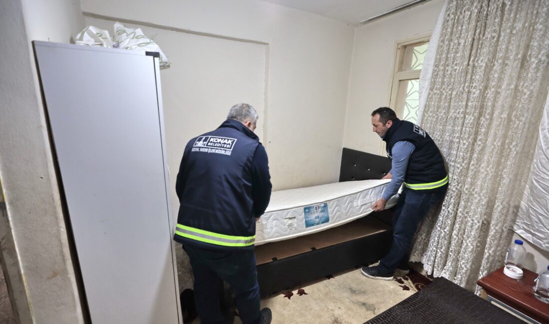 Konak Belediyesi, kullanılmayan ikinci el eşyaları ihtiyaç sahiplerine ulaştırarak hem