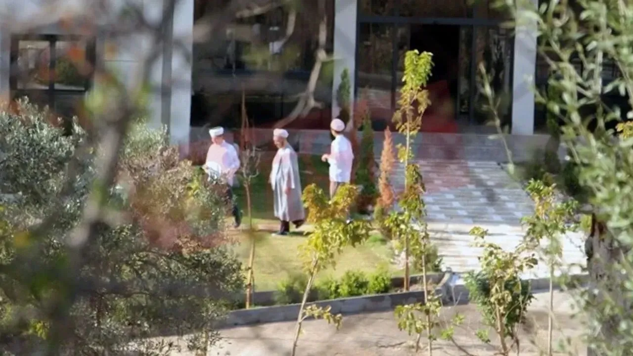 Uzundere’deki kaçak öğrenci yurdu ve Kur’an kursu da dahil olmak