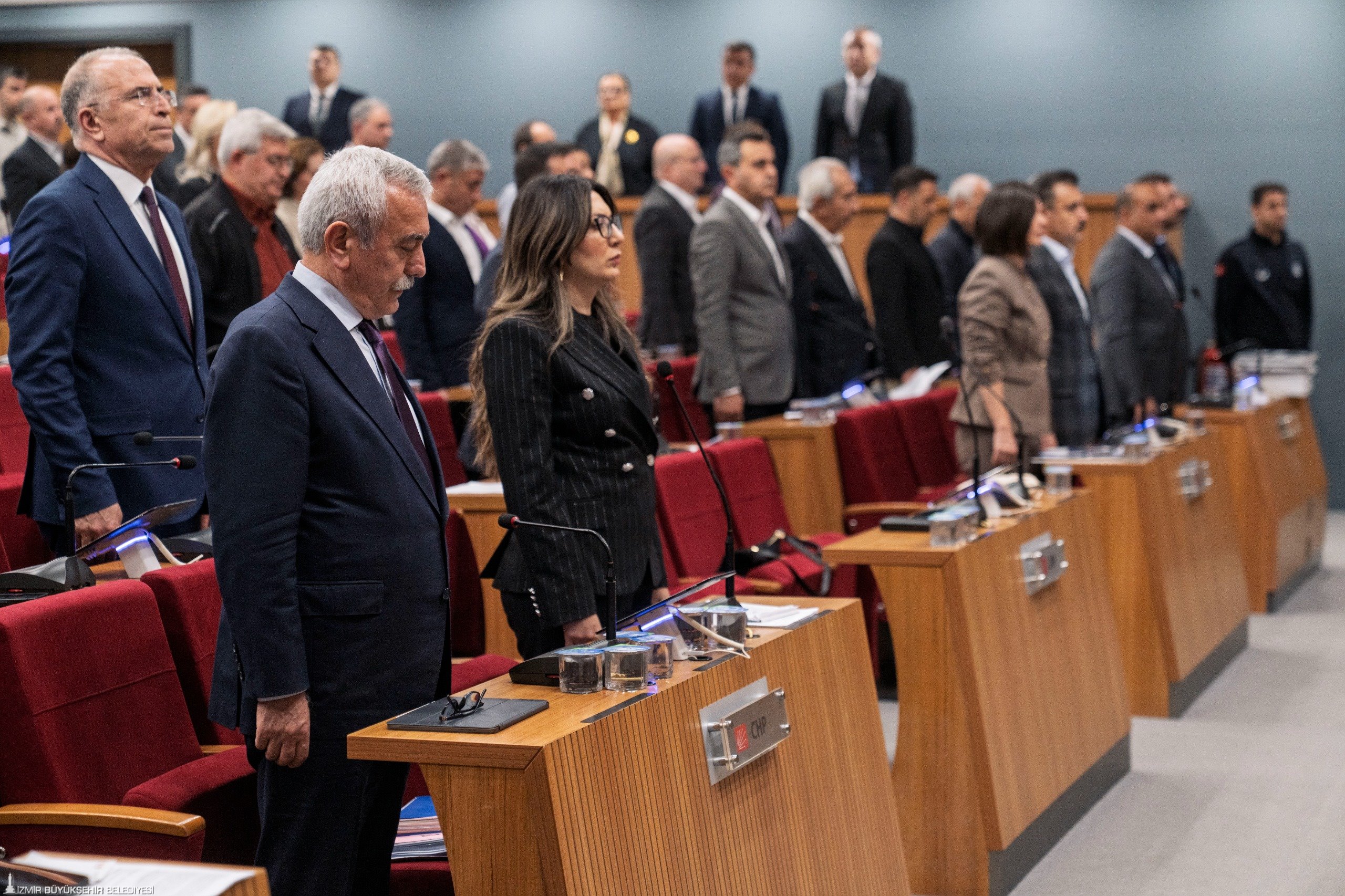 İzmir Büyükşehir Belediyesi’nin Mart ayı meclis toplantısında Vakıflar Genel Müdürlüğü’nün